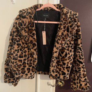 NWT Faux Fur Leopard Print Coat